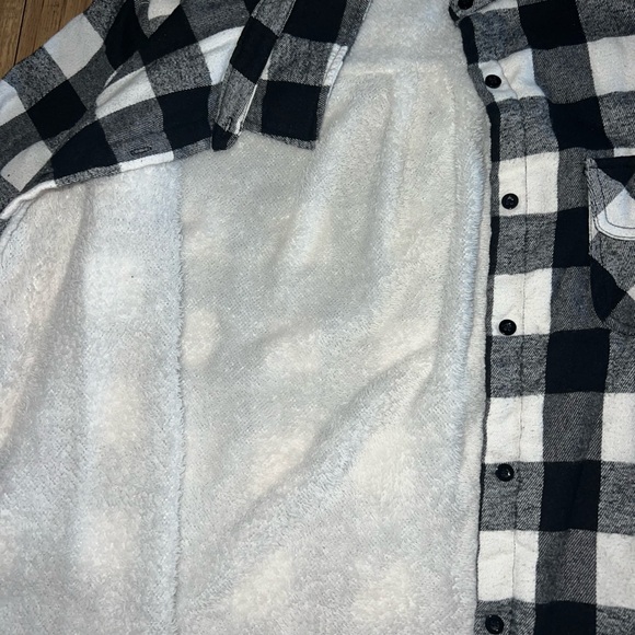 black and white flannel fuzzy jacket - Picture 3 of 5